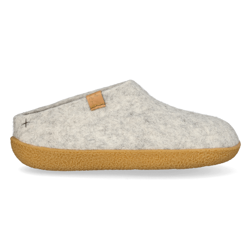 Slipa Maha Wool Felt Slip-On Slippers Natural Delta